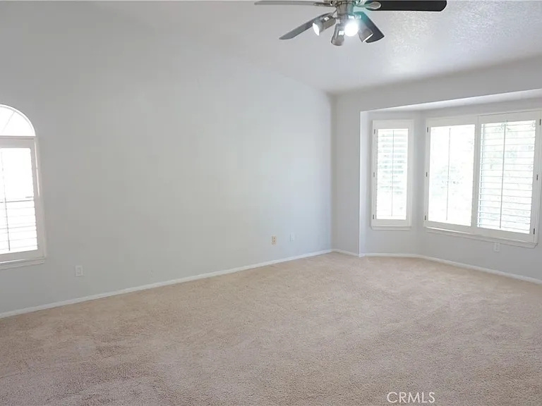 12022 Falcon Crest Way — Photo 23