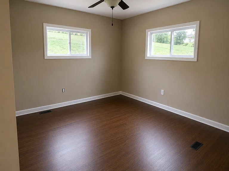 272 Loop Hollow Rd — Photo 7