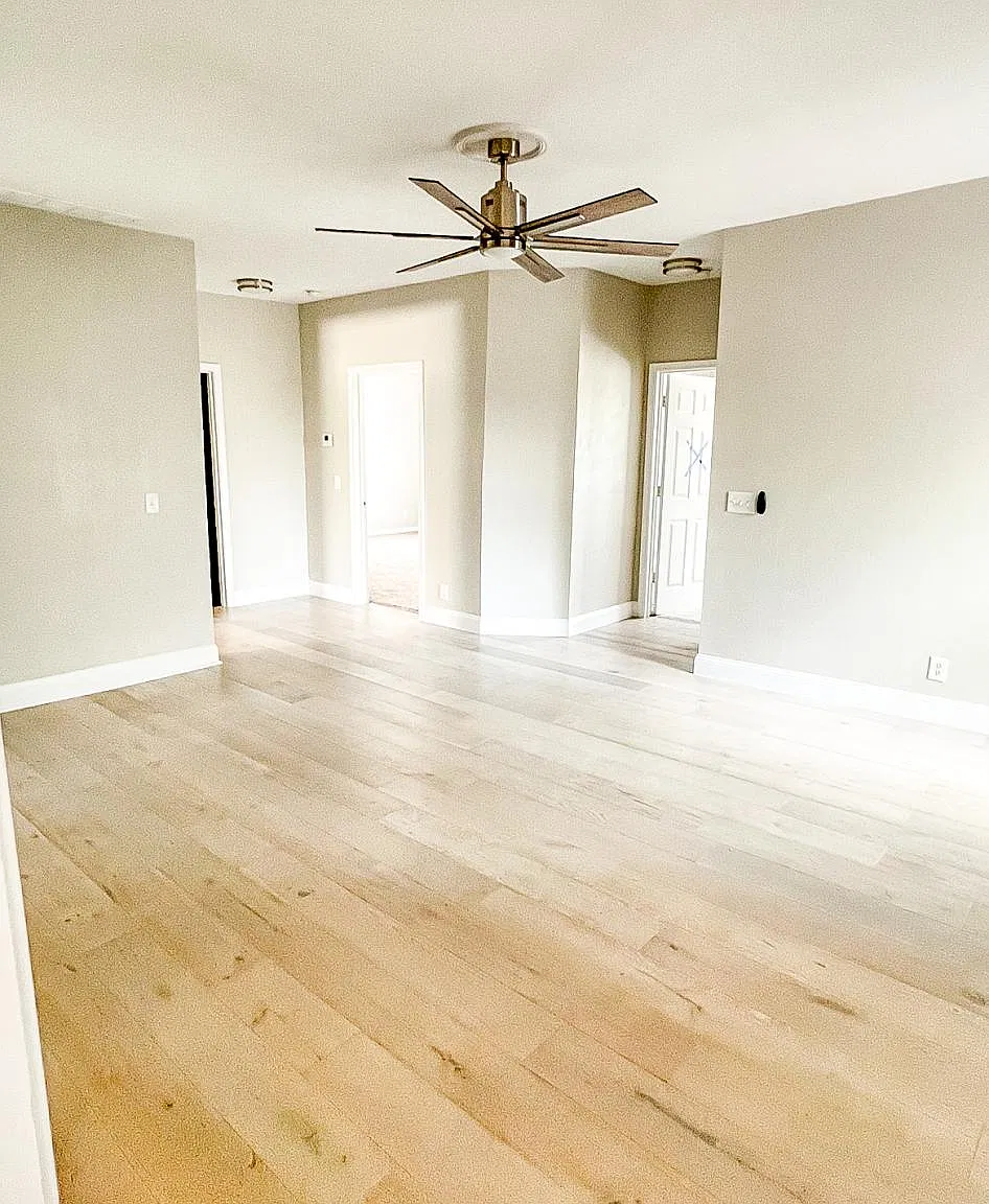 3 bed, 1200 sqft, $1,600 — Photo 3
