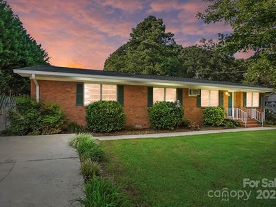 3301 Dan Hood Rd, Matthews, NC, 28105