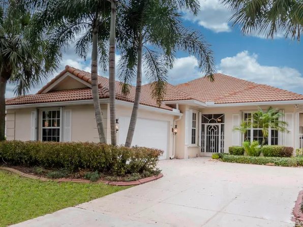 275 Kelsey Park Circle, Palm Beach Gardens, FL 33410