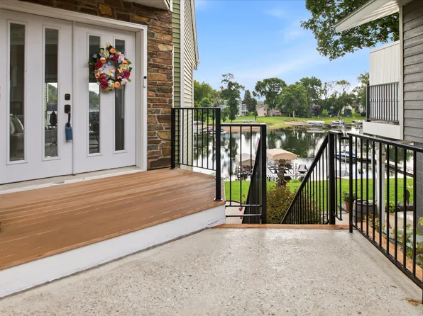 15219 Fairbanks Trl NE, Prior Lake, MN 55372