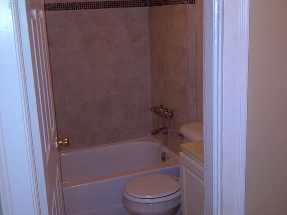 Camden-20120802-00391