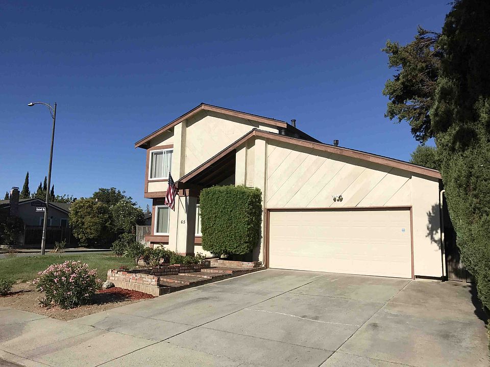 1st image of 65 Flintwell Way