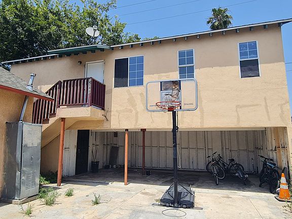 2nd image of 1527 E 22nd St #1B-1BA-850SQFT