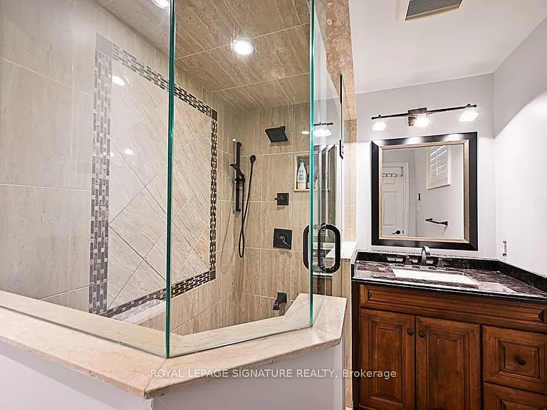 3 Searell Ave #BASEMENT — Photo 11
