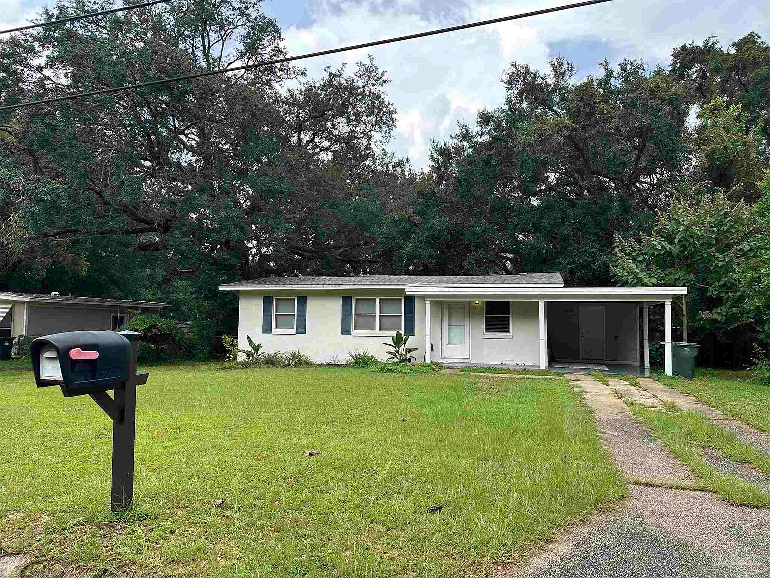 3 bed, 888 sqft, $1,500 — Photo 2