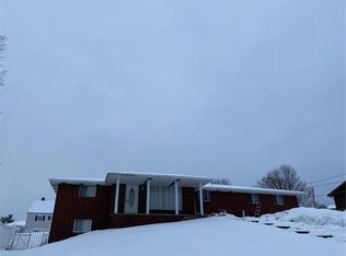 305 Locust St, Masontown, PA