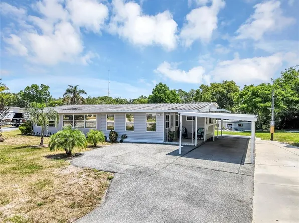 26132 Fern Ln, Astatula, FL 34705