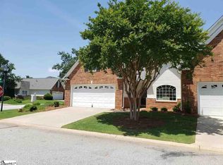 401 Windbrooke Cir, Greenville, SC 29615