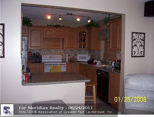 2nd image of 9479 NW 53rd St