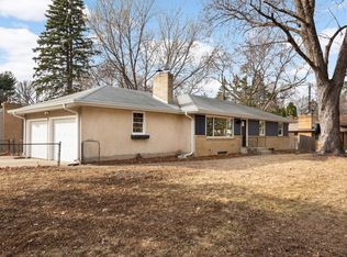 2231 Lexington Ave N, Roseville, MN 55113