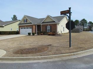 5 Penfield Dr, Cartersville, GA 30120