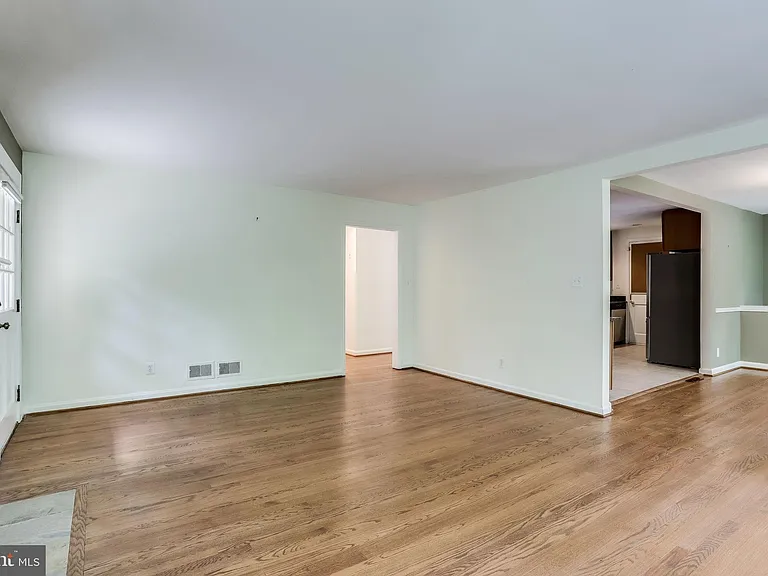 5225 Old Dominion Dr — Photo 28
