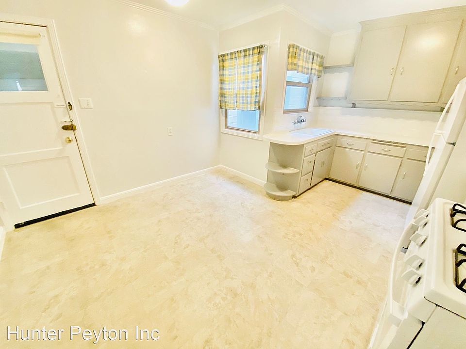 1st image of 1500 11th Ave APT 2
