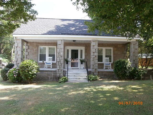 Rocking chair porch