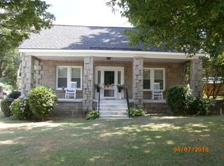 105 E High St, Winnsboro, SC 29180