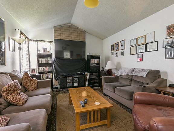 5th image of 6501 Carmelwood Dr