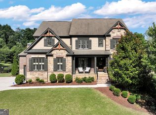 1933 Skybrooke Ln, Hoschton, GA 30548