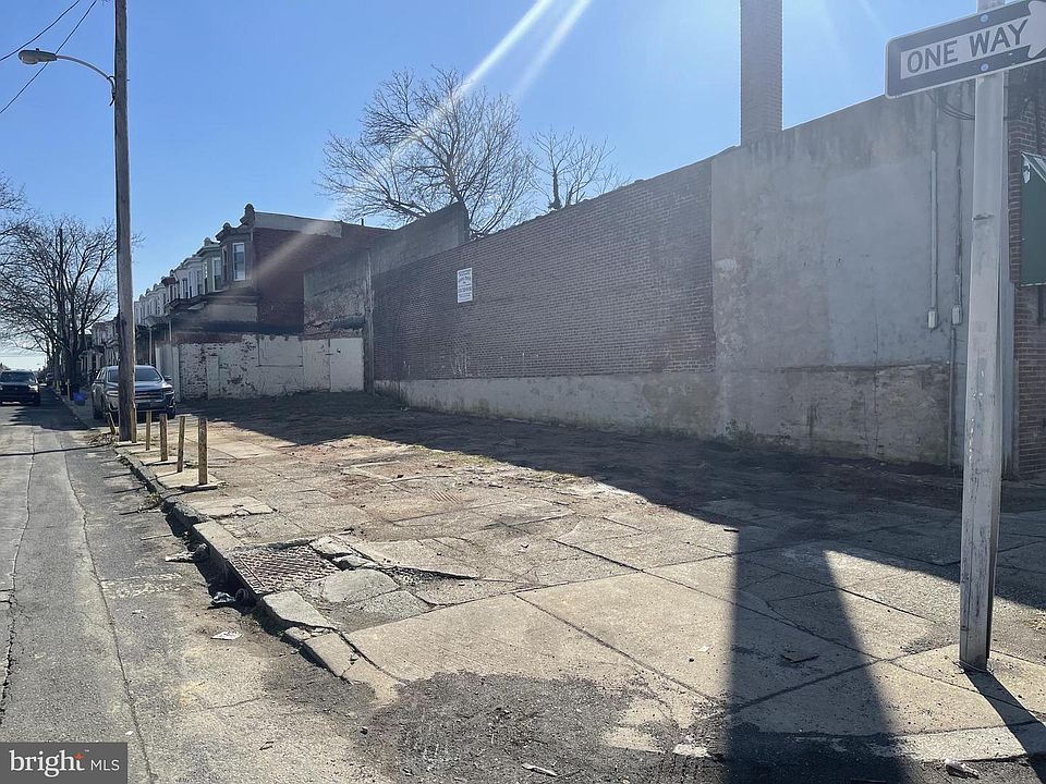 2nd image of 275 S 62nd St