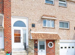 3654 E Crown Ave, Philadelphia, PA 19114