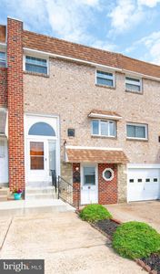 3654 E Crown Ave, Philadelphia, PA, 19114