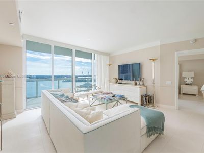 450 Alton Rd APT 2105, Miami Beach, FL, 33139