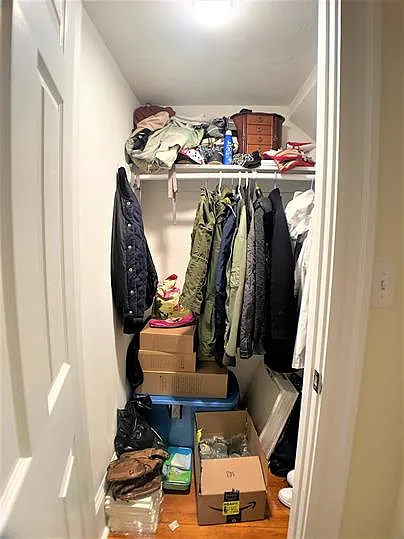 7 Brown Ter #1R — Photo 8
