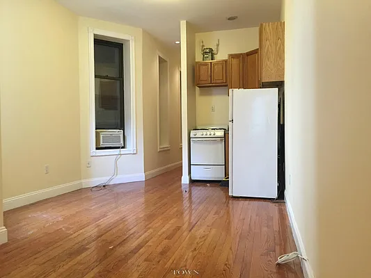 Rented by Town Residential | media 23