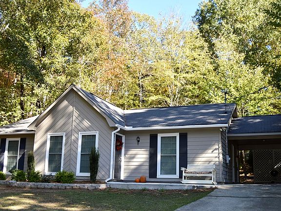 3rd image of 7 Redfield Dr