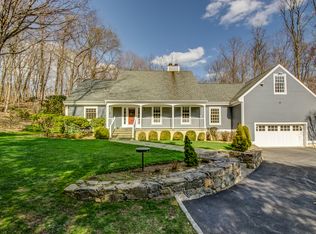 14 Banks Farm Rd, Bedford, NY 10506