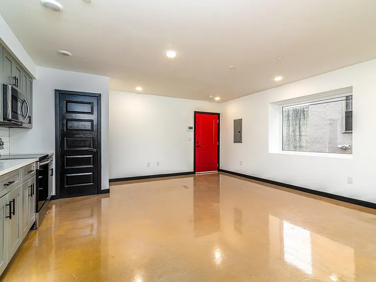 114 Richmond St #2RE — Photo 26
