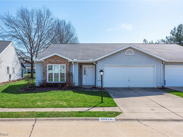 10675 Scottsdale Dr, Strongsville, OH 44136