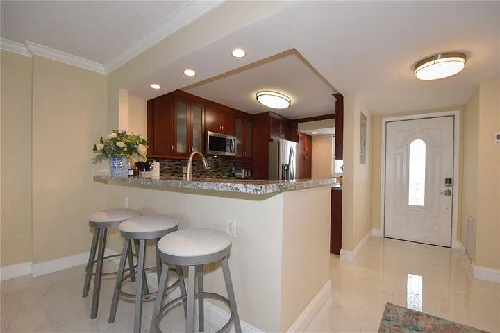 1012 N Ocean Blvd — Photo 3