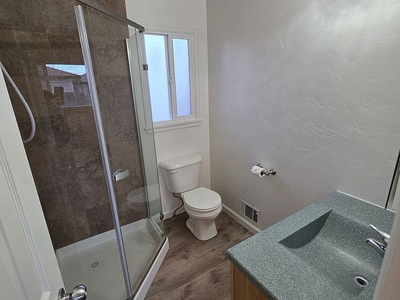 4th image of 545 N 25th St