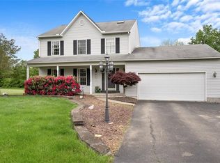 1887 Laclair Dr, New Castle, PA 16101