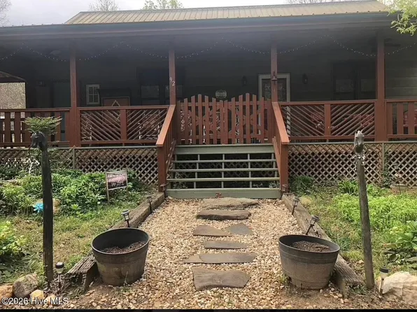 92 Ox Bow Lane, Blairsville, GA 30512