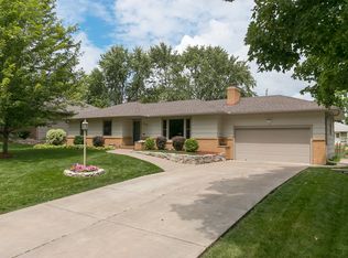 4708 Virginia Ln, Edina, MN 55424