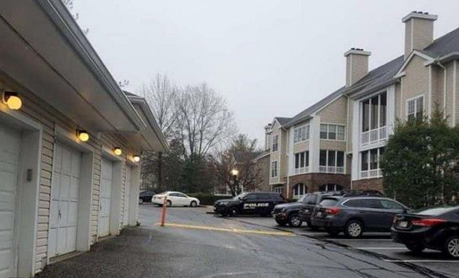 2nd image of 310 Canterbury Rd APT D