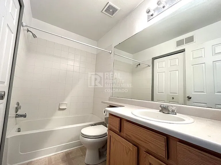 8120 Postrock Dr — Photo 12