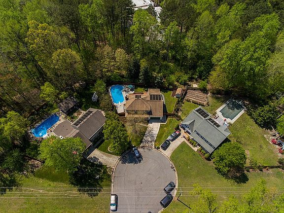 3rd image of 2313 Morgan Meadow Ct