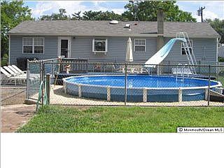 1st image of 109 Sprucewood Dr