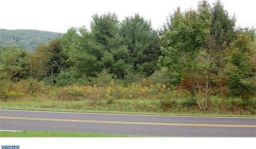 2nd image of 2432 Route 412
