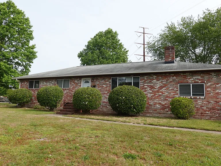 57 Bruton Ave — Photo 2