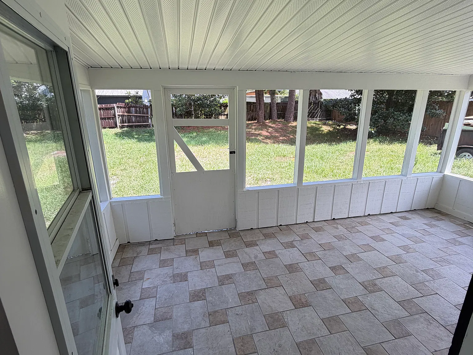 2 bed, 912 sqft, $1,750 — Photo 3