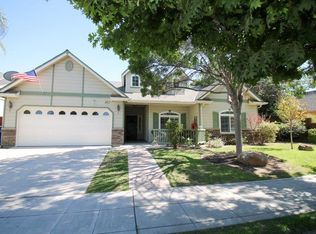 271 E Olson Ave, Reedley, CA 93654