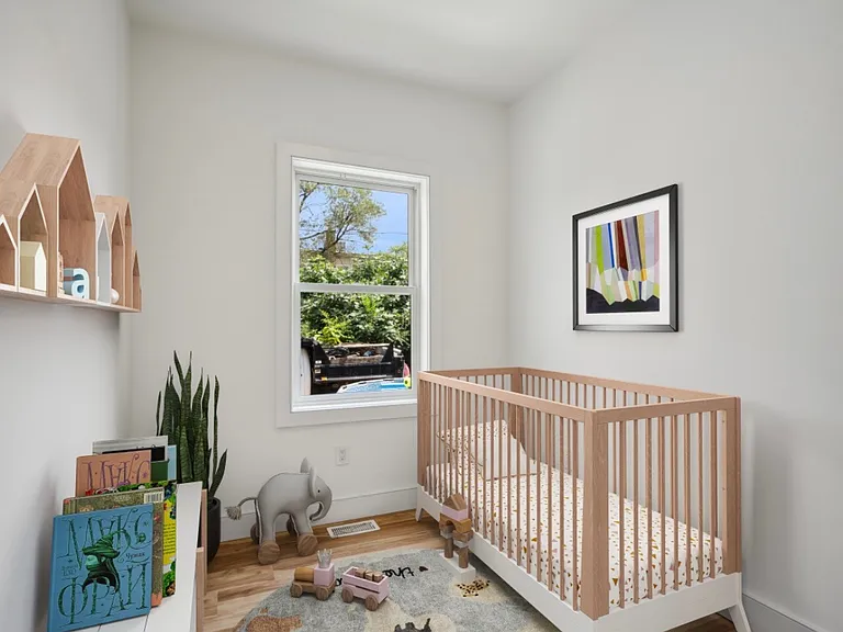 215 Harrison Ave #1 — Photo 4