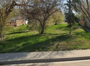 841 ROBINSON STREET, Regina, SK S4T 2M4