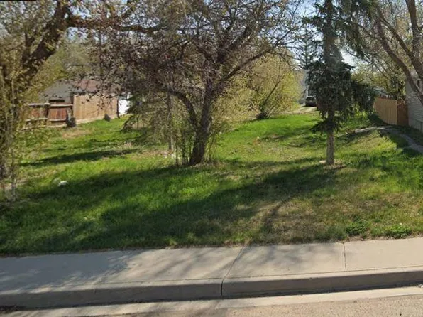 841 ROBINSON STREET, Regina, SK S4T 2M4