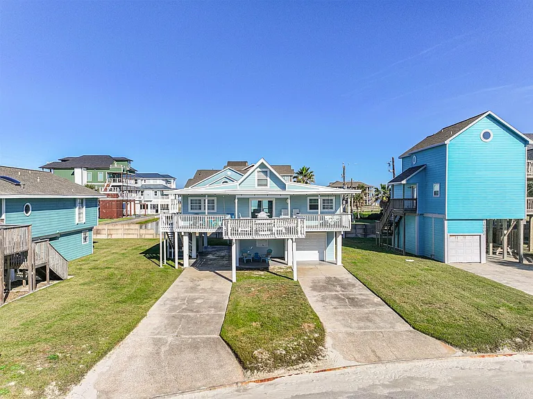 16904 Beachcomber Dr — Photo 41